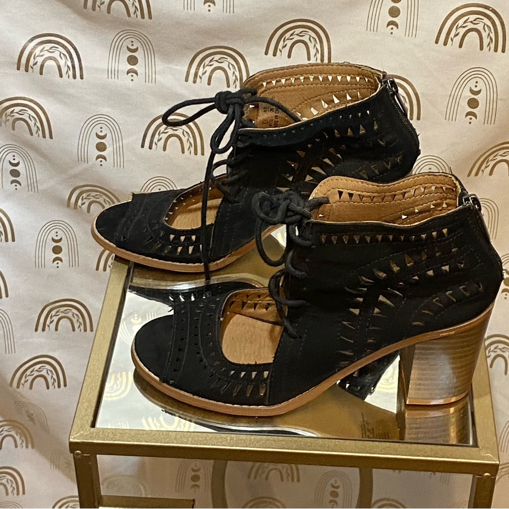 Canyon River Blues Black Lace Up Boots